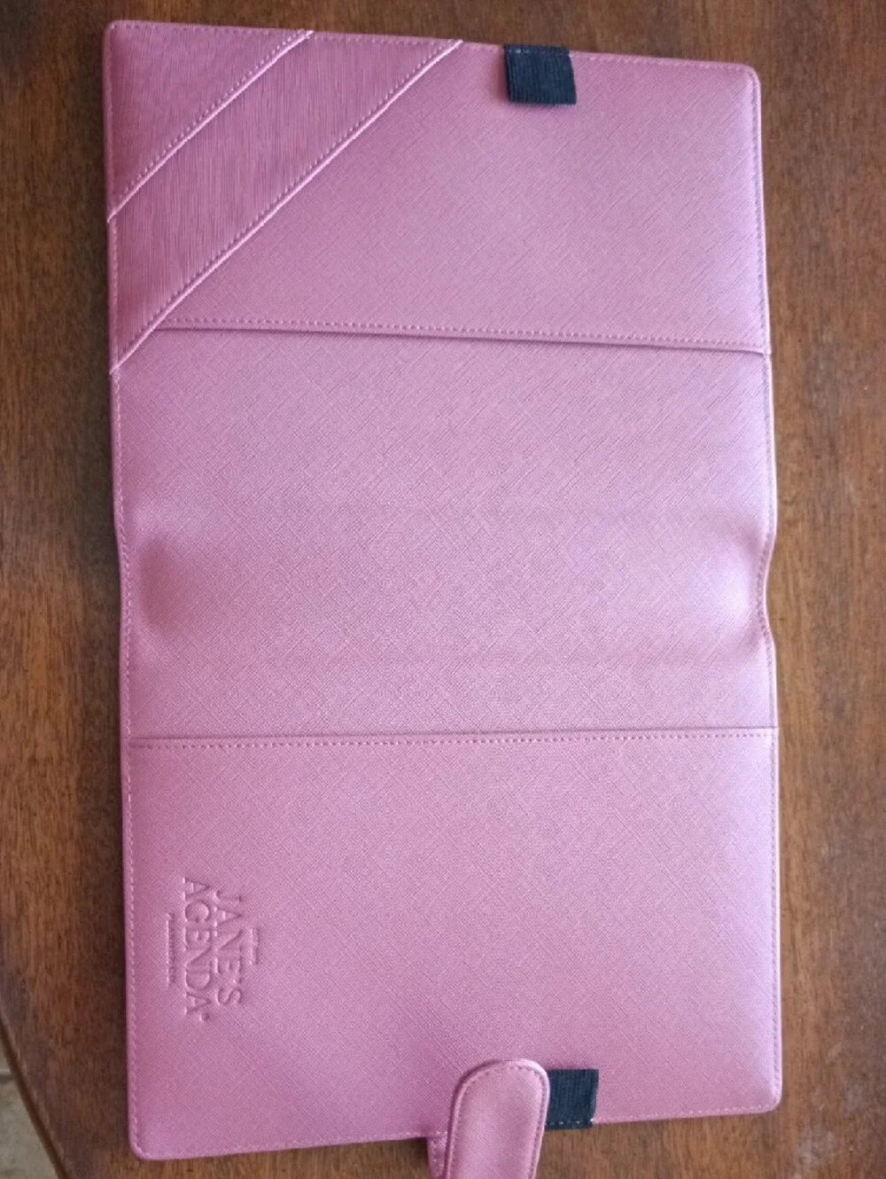 Janes Agenda disc rouge pink saffiano vegan leather binder with magnetic closure - Picture 2 of 4